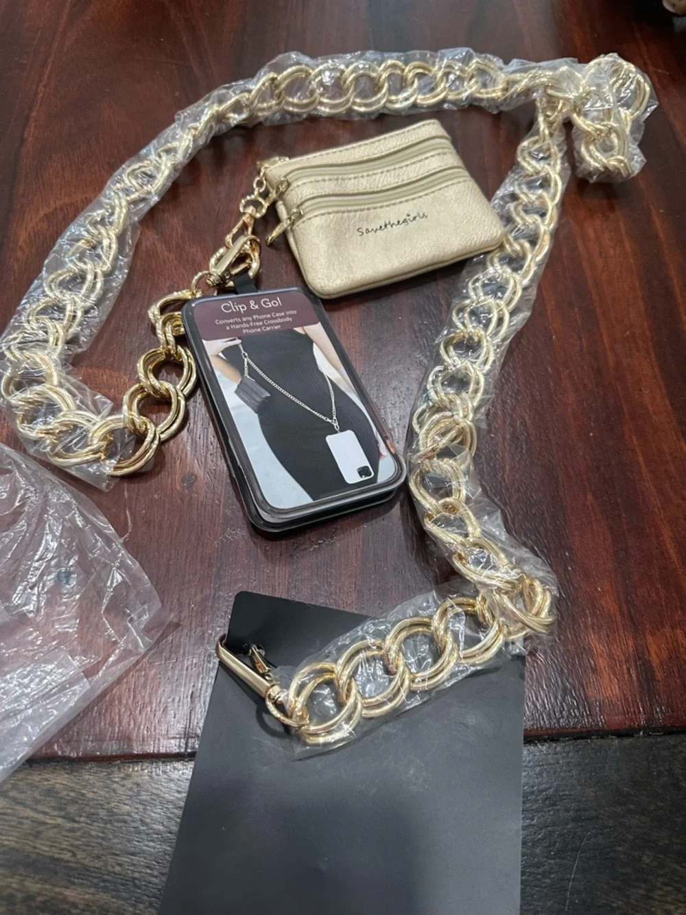 Brand New Clip & Go Chain Purse/Phone Holder BySave the girls clip